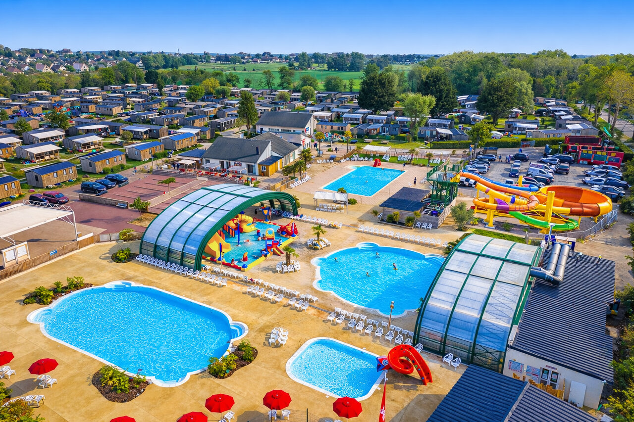 Piscine couverte du Camping Citadelle de Loustic