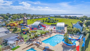 Camping de Kervel 5 étoiles à Plonévez-Porzay dans le Finistère