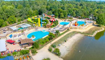 Camping Le Moulinal 5 étoiles à Biron en Dordogne