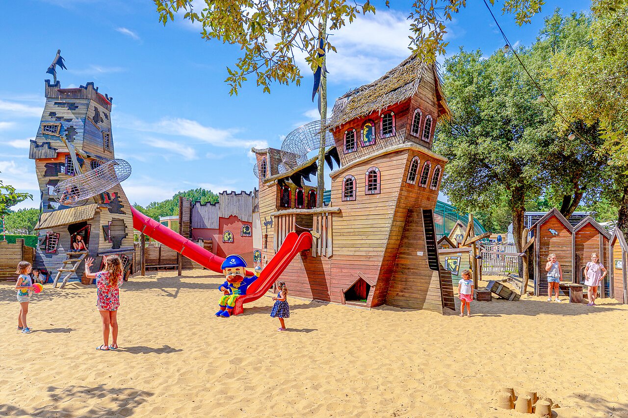 Plage du Rocher proche du Camping Zagarella