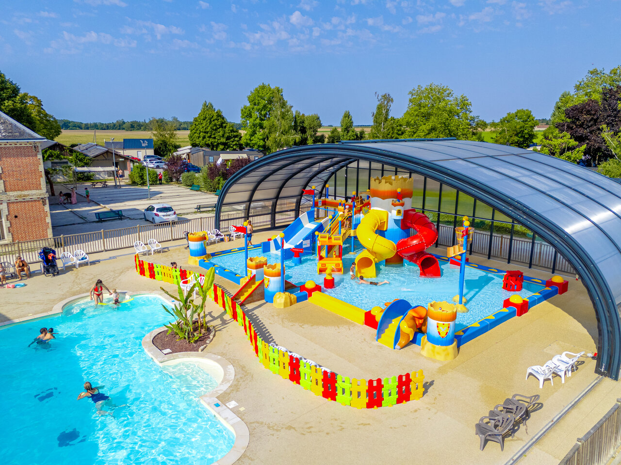 Parc aquatique couvert du Camping La Grenouillère