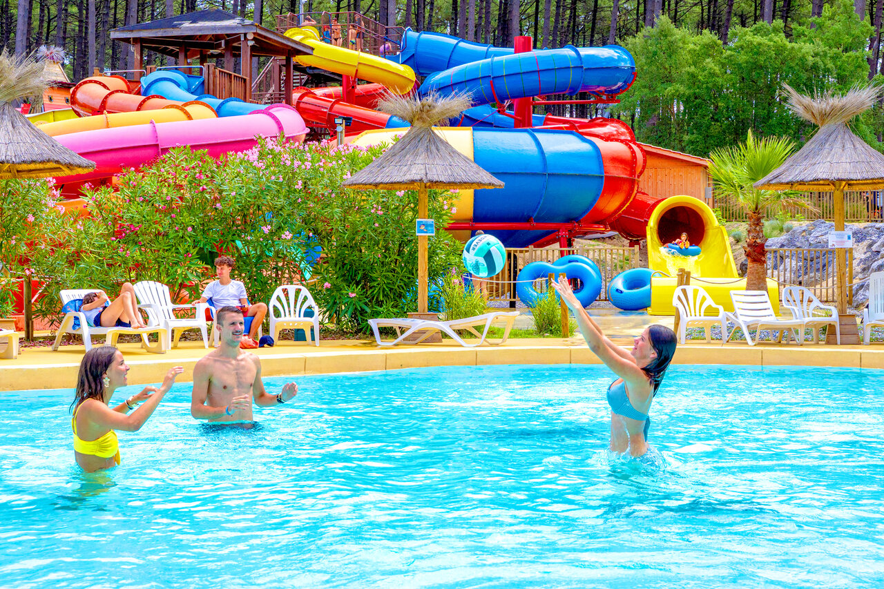 Toboggans aquatiques du Camping Landisland