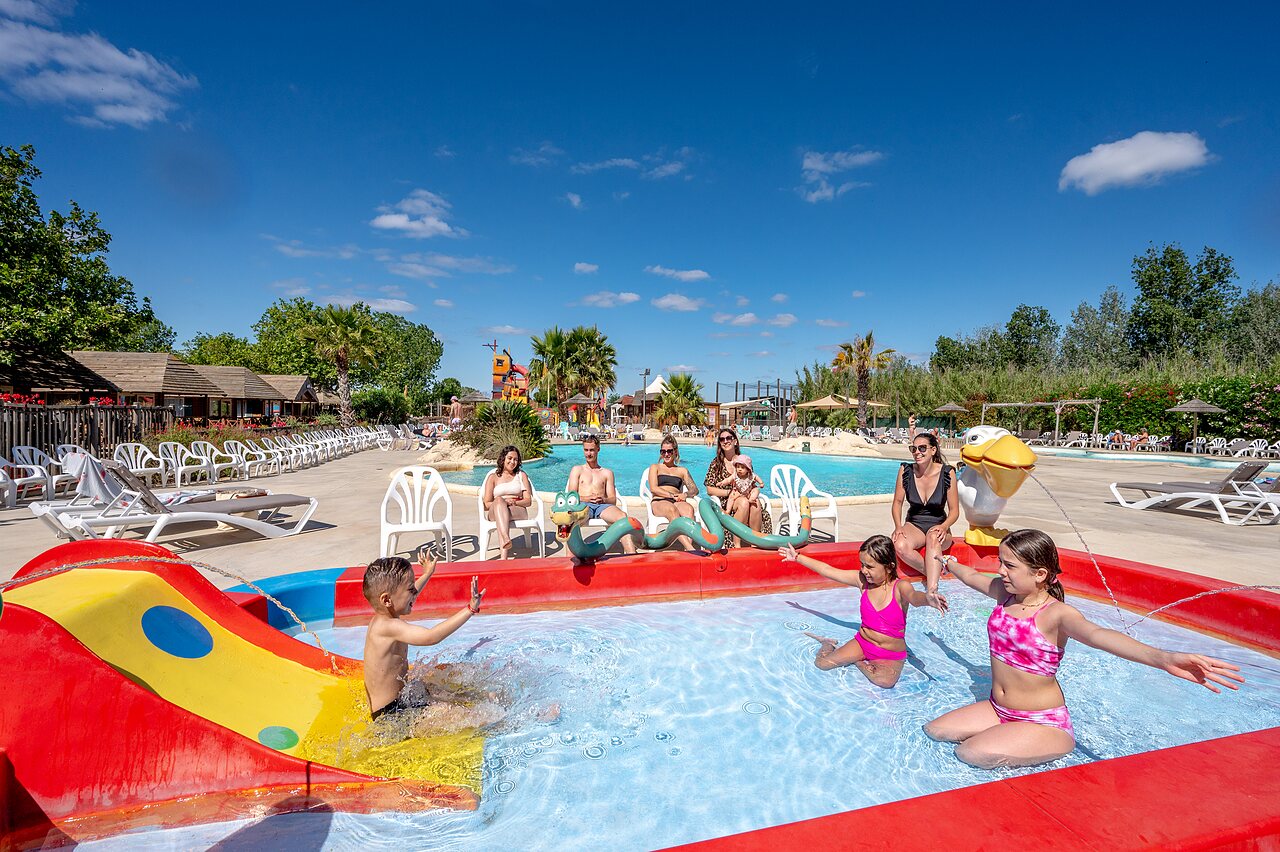 Piscine couverte chauffée du Camping Teorix