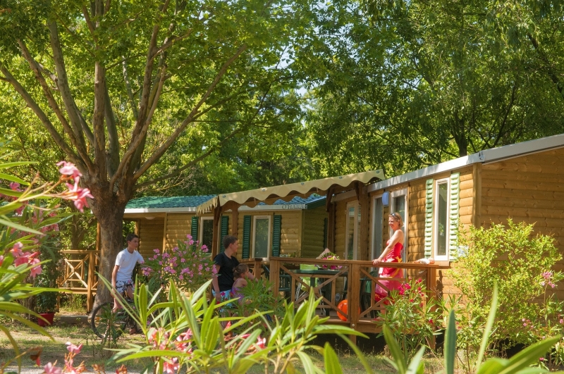 Mobil-home Sun Top Presta — Camping Emeraude