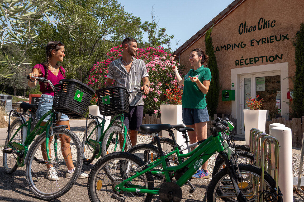 Terrasse du Camping Eyrieux