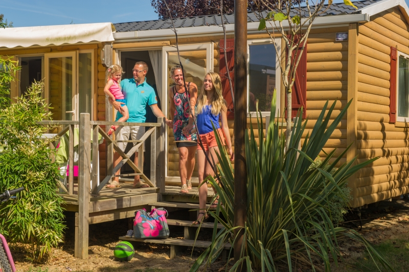 Mobil-home Sun Top Presta — Camping Clown Océan