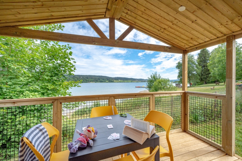Mobil-home Habana Top Presta vue lac — Camping Les Fuvettes