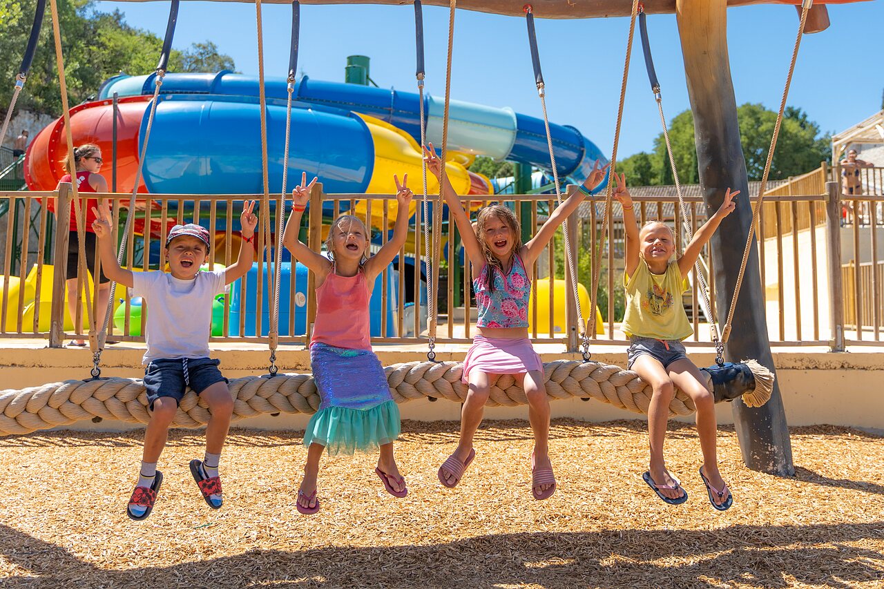 Hébergements du Camping Château de Boisson