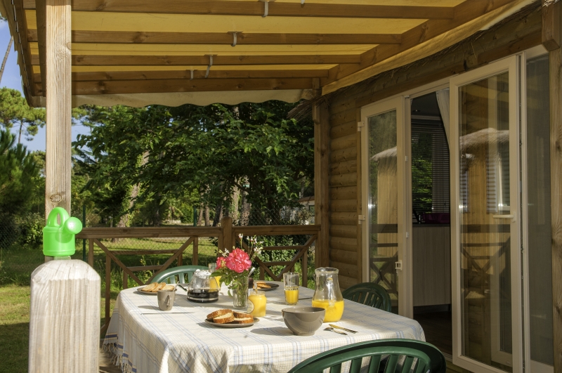 Mobil-home Sun Top Presta — Camping Zephir