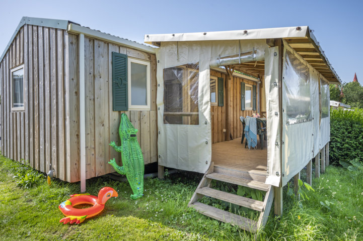 Mobil-home Resort Tip Top Presta — Camping Les Falaises