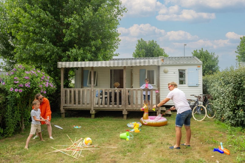 Mobil-home Resort — Camping Le Village Parisien