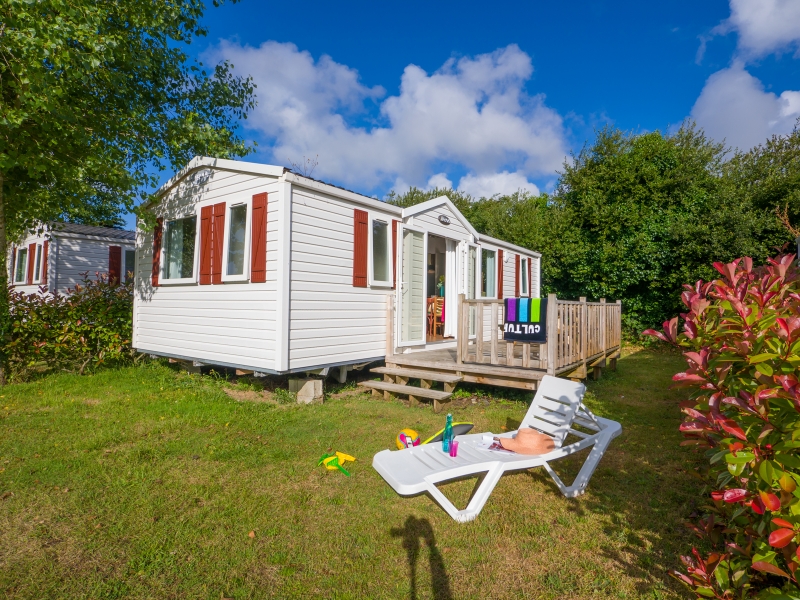 Cottage Resort Top TV — Camping Les Vikings