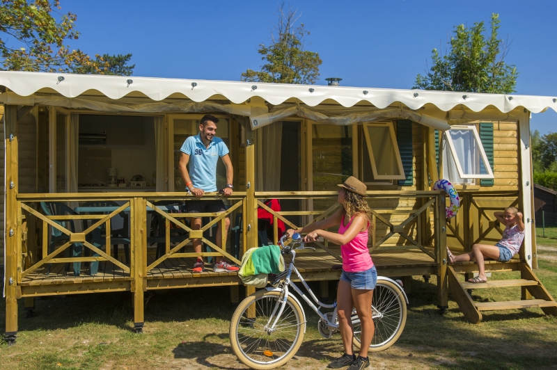 Mobil-home Resort Tip Top TV — Camping Citadelle de Loustic