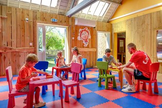 Camping Le Cénic Pénestin – Allées et espaces verts