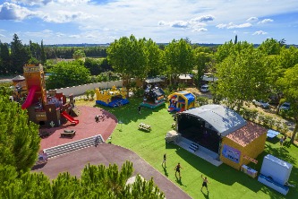 Mobil-homes au camping La Bastide à Nîmes